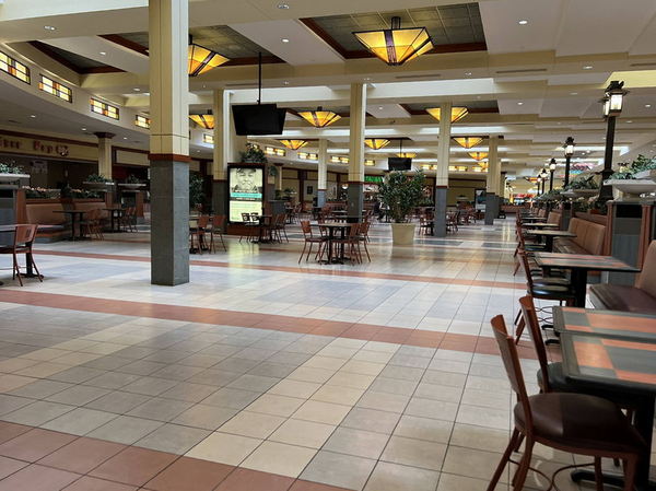 Lansing Mall - Aug 13 2022 (newer photo)